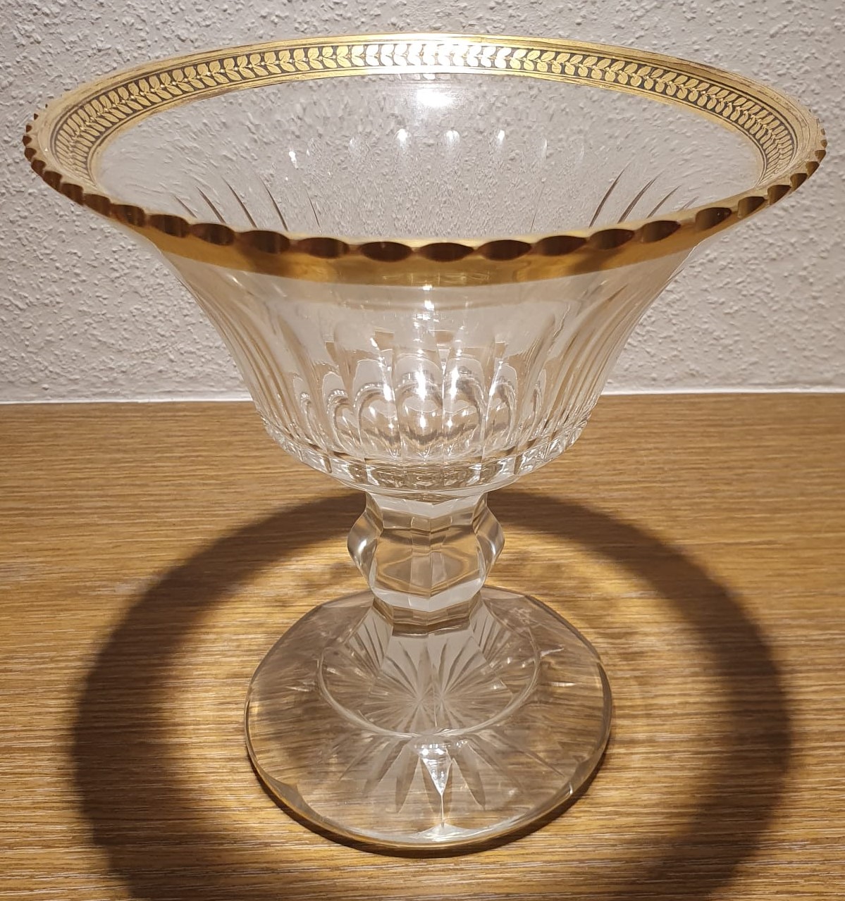 Glas Pokal Goldrand1.jpeg