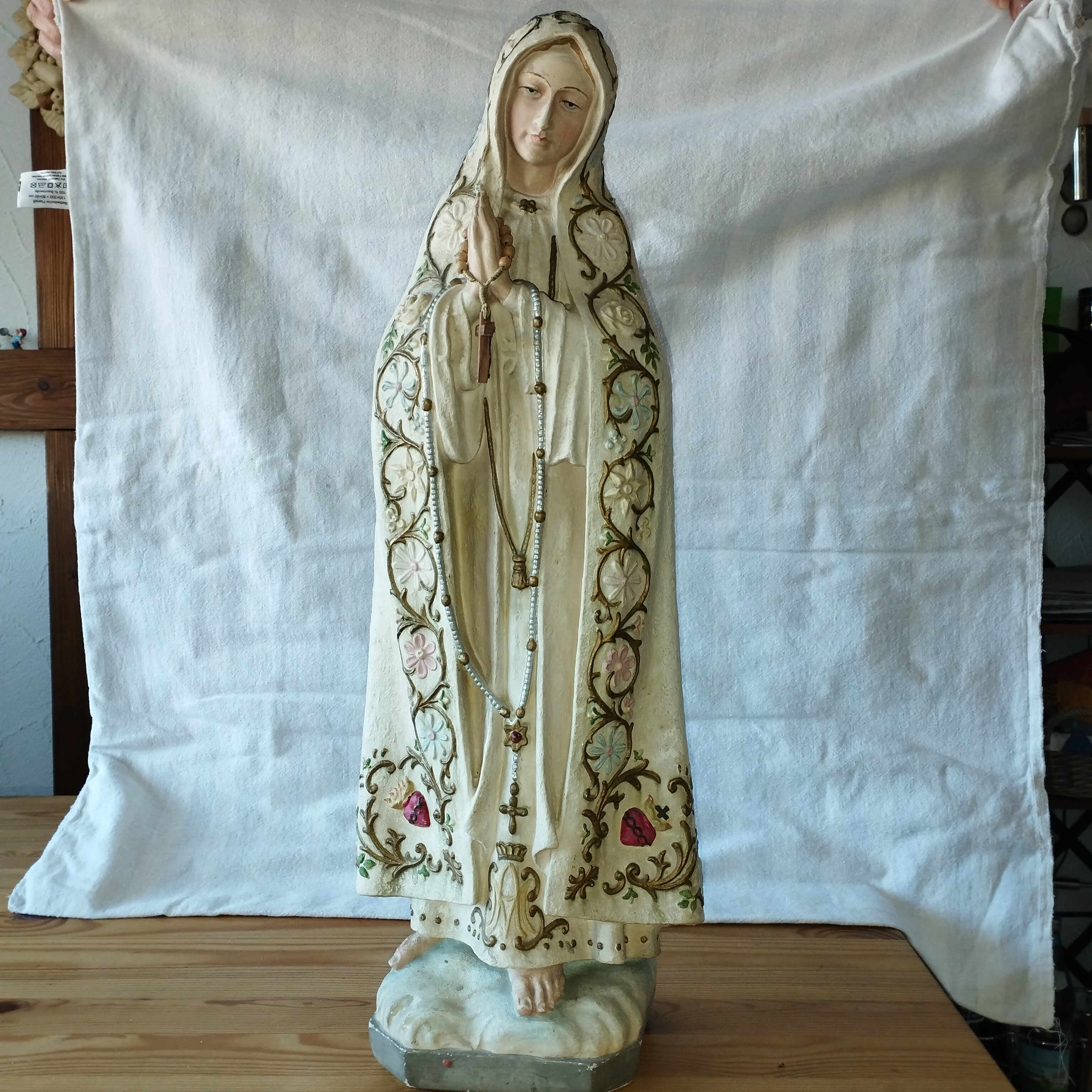 Die Madonna in voller Größe