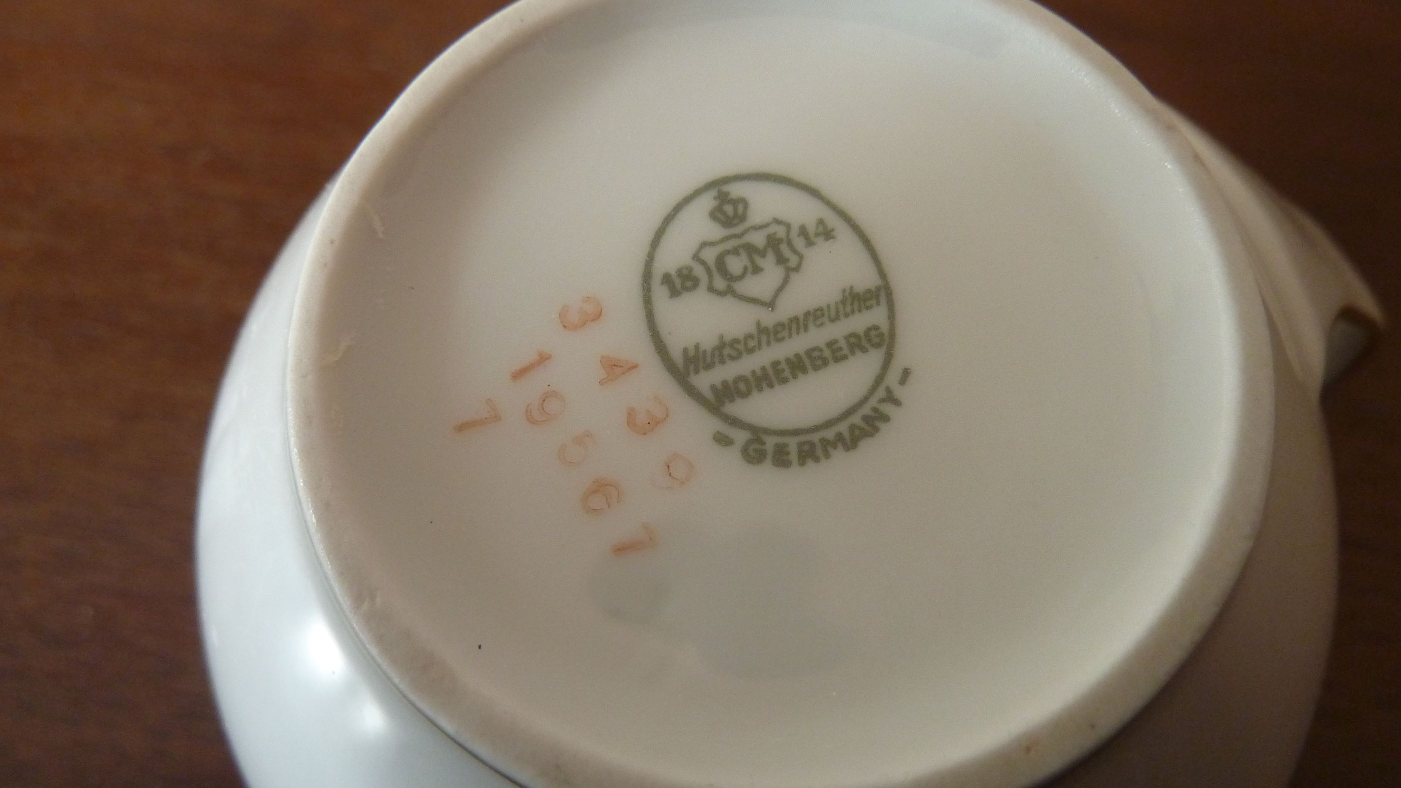 Stempel Milchkännchen aber auch Kuchenteller und Untertasse