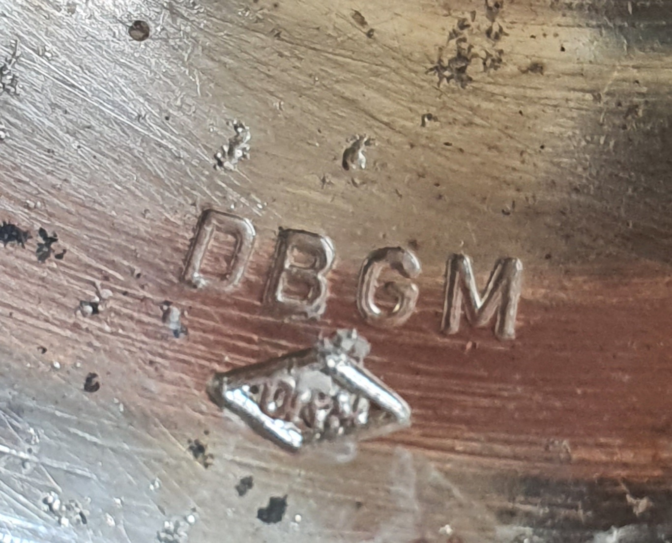 Stempel im Deckel